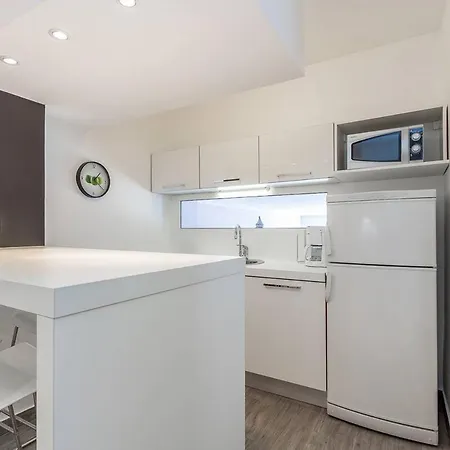 House Moderna 別荘 *