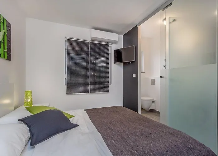 House Moderna Holiday home *