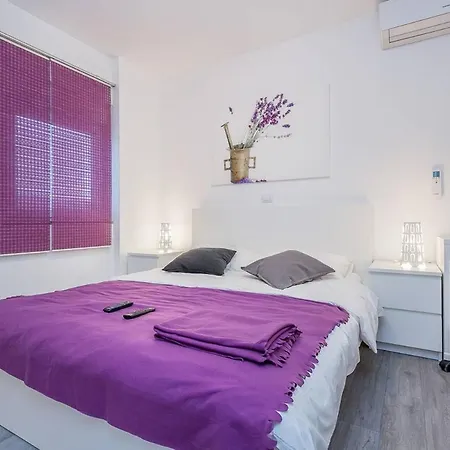 Vakantiehuis House Moderna Pula